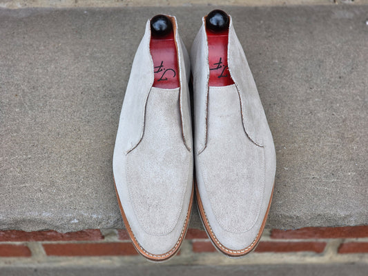 J.FitzPatrick - Laceless Chukka Boots - Sand Suede - US 7.5