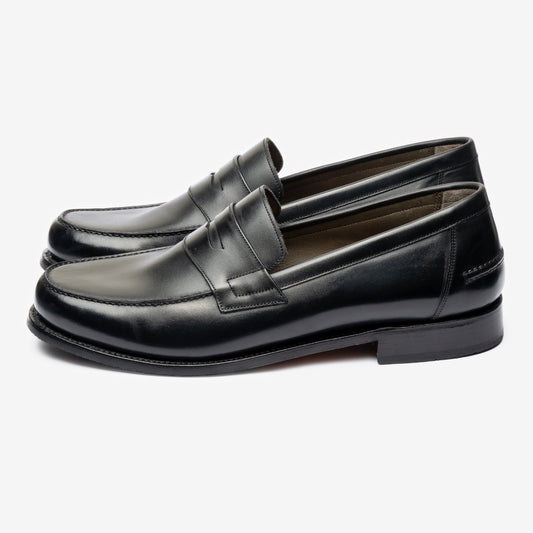 Moccasin Loafer - Black - Armin Last - MTO