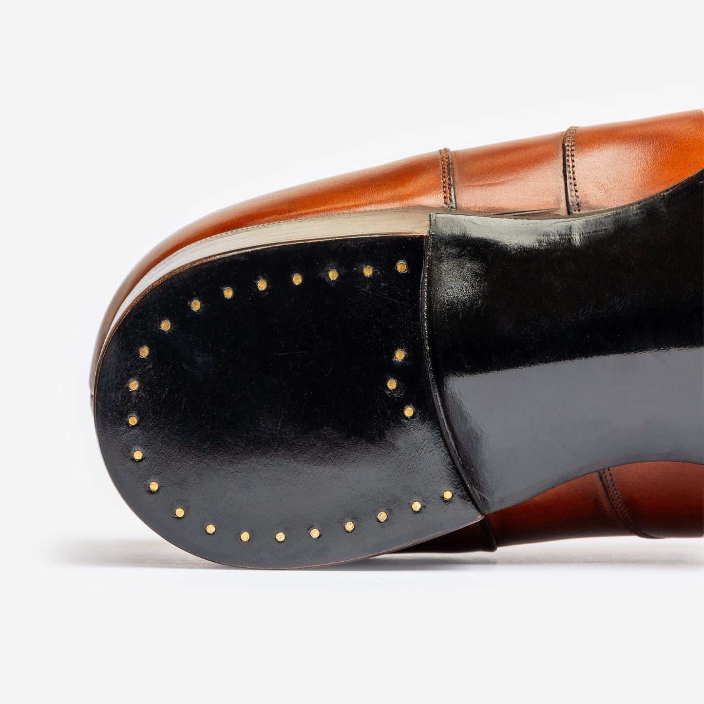 Oxford de austeridad - Bronceado - Dios Último - Fundadores 25