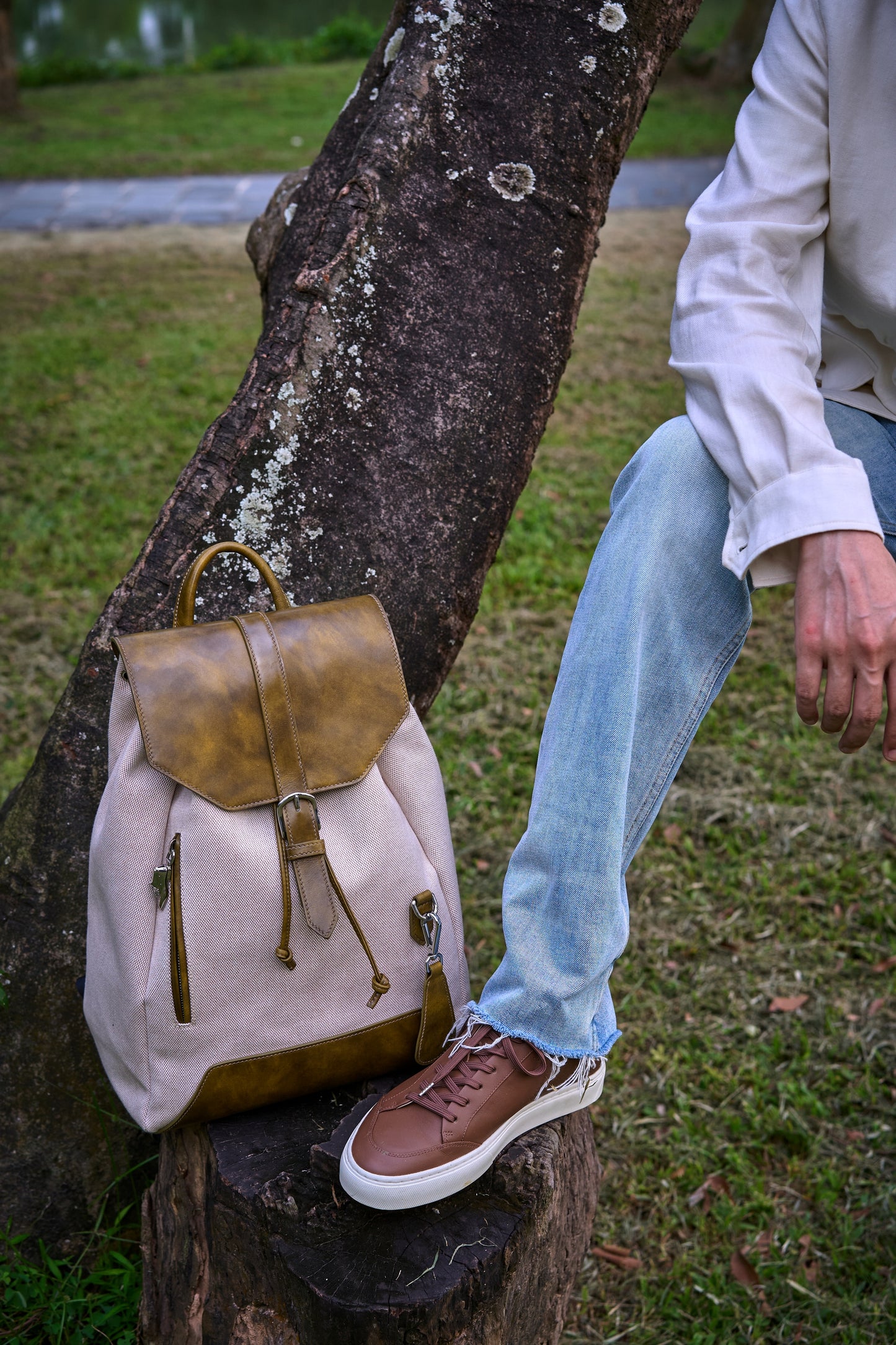 Twinkima.G - Premium Leather & Canvas Backpack