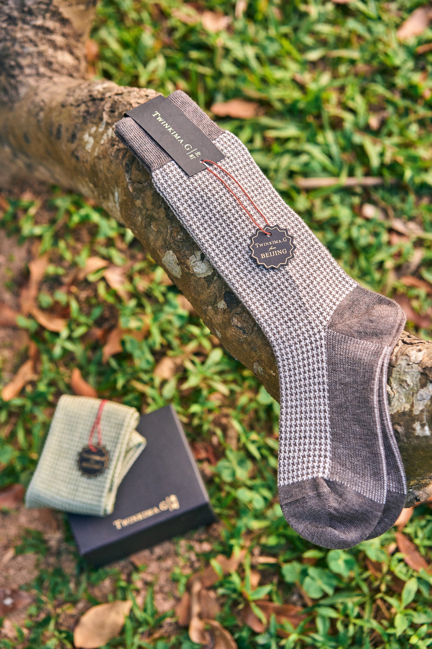 Twinkima.G - Cashmere Blend Socks - Grey/Pearl (Mid-Calf)