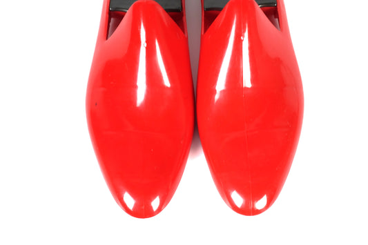 Travel Shoe Trees - Red Plastic