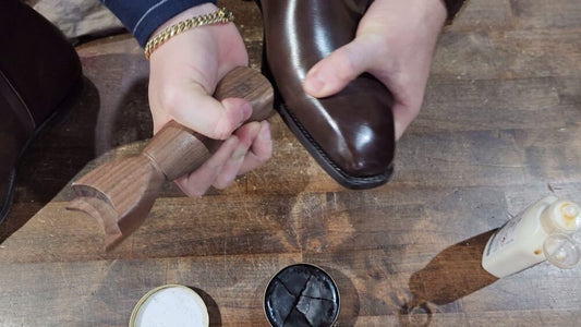 Sole Edge Iron - Solid Walnut Wood