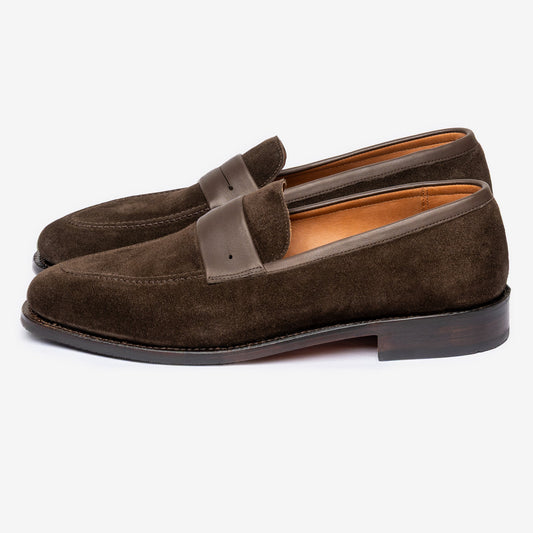 Bridlen Punch Line Loafer in Bitter Choco, Zilo Last, view 2