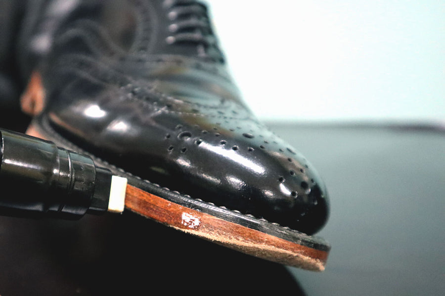 Saphir Beauté du Cuir Edge and Heel Dressing Pen