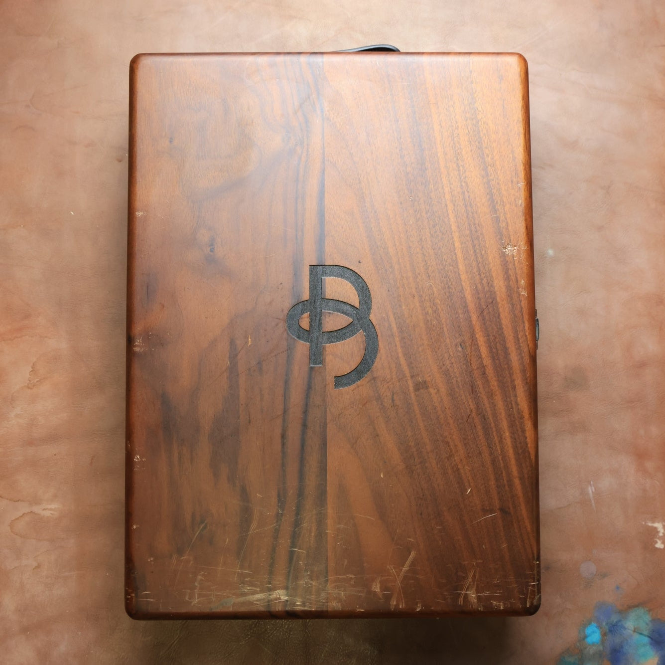 Arterton Walnut Social Briefcase – Shop Sample