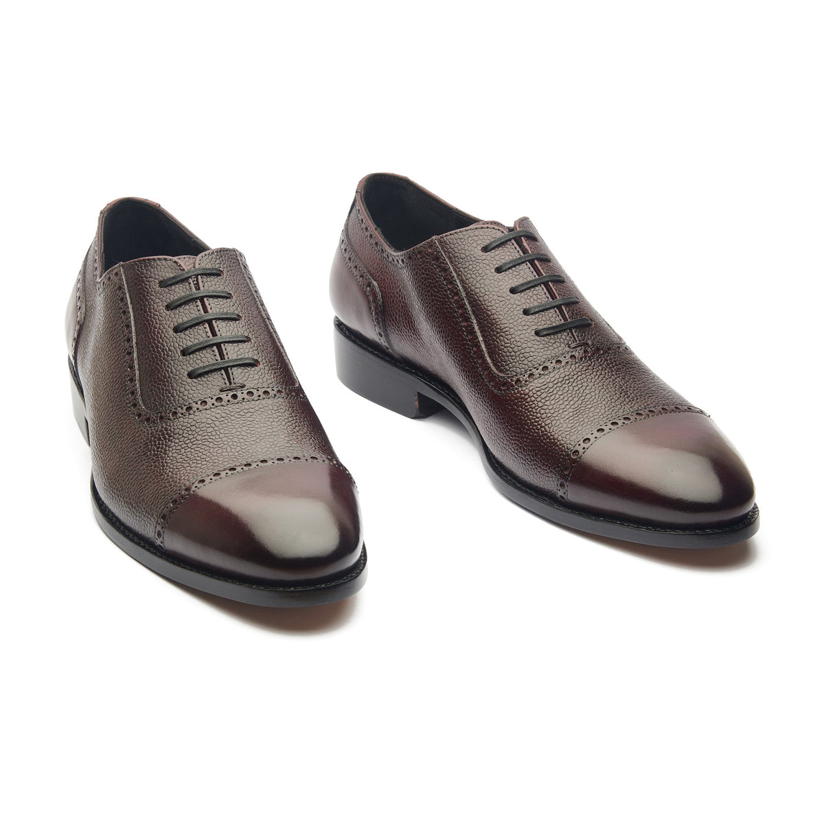 Huayra – Adelaide Oxford – Burgundy Pebble Grain