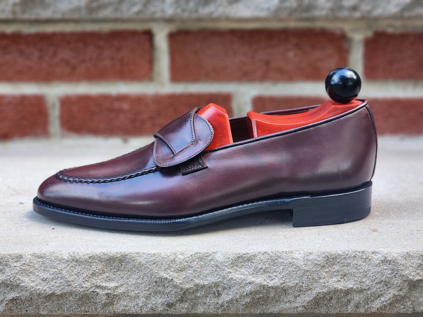 J.FitzPatrick - Mocasines Butterfly - Encuadernación pulida color burdeos