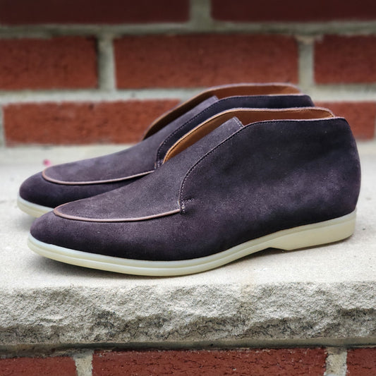 The Shoe Snob - Laceless Chukka Boots - Dark Brown Suede - US 7.5