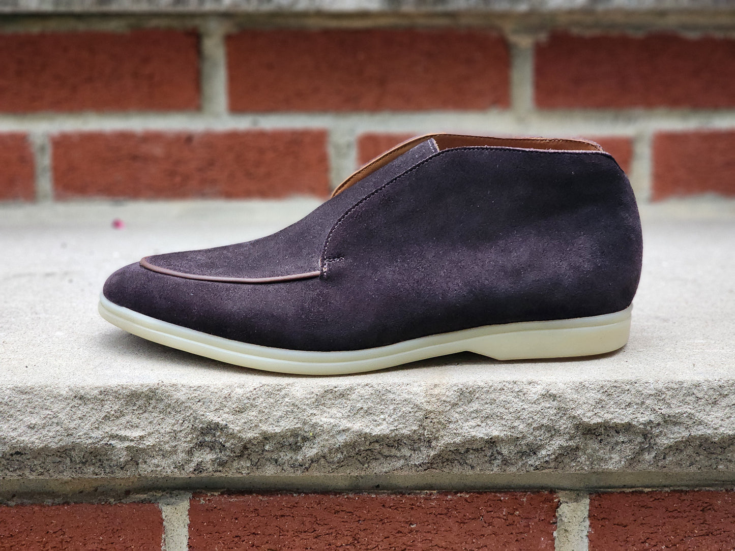 The Shoe Snob - Laceless Chukka Boots - Dark Brown Suede - US 7.5