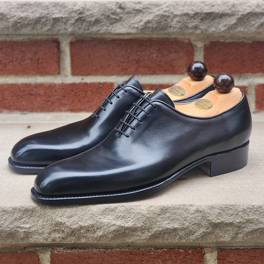 Vass - Wholecut Oxford - Black Calf - US 10