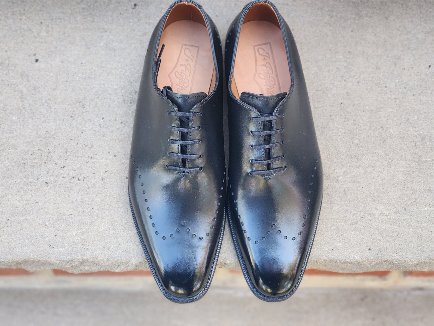 J.FitzPatrick - Oxford de una sola pieza de ante - Marrón oscuro