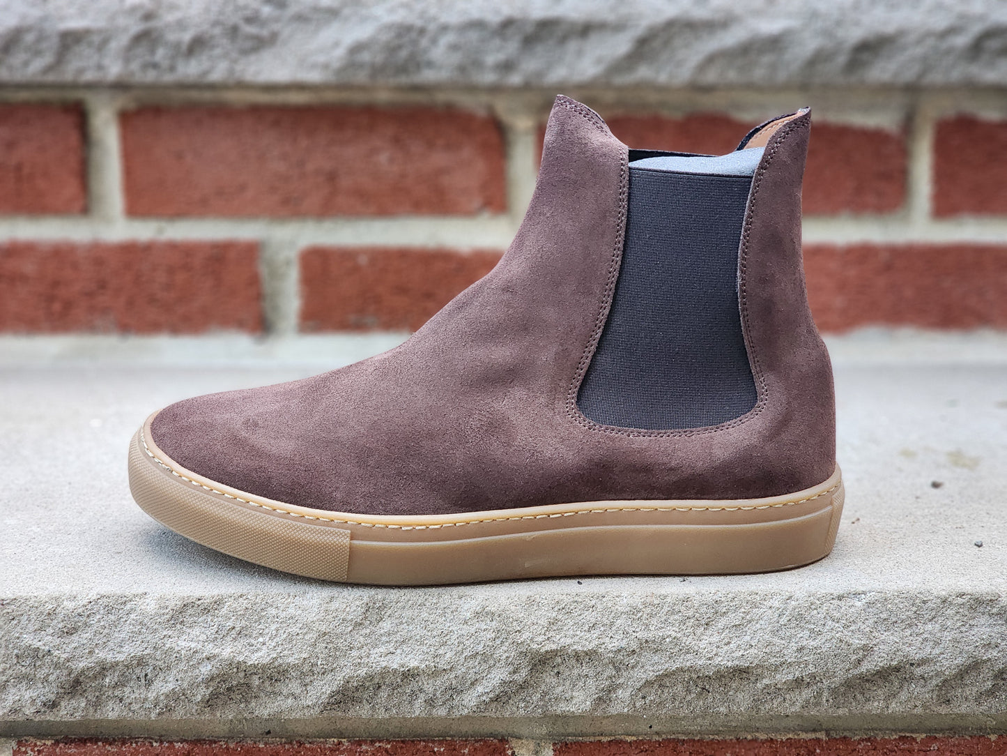 J.FitzPatrick - Chelsea Sneaker - Brown Suede - US 7