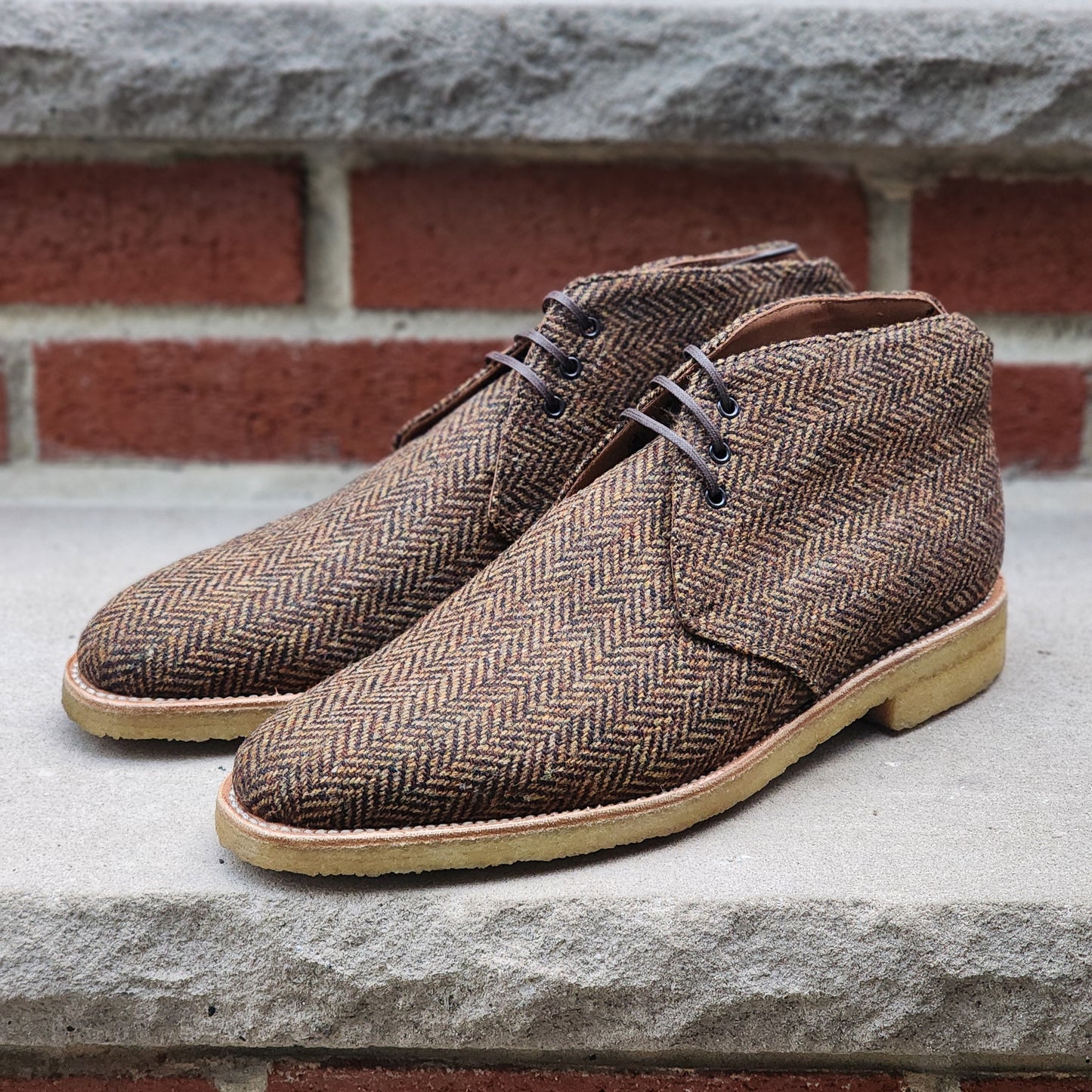 J.FitzPatrick - Tweed Chukka Boots - Gold Tweed - US 8.5