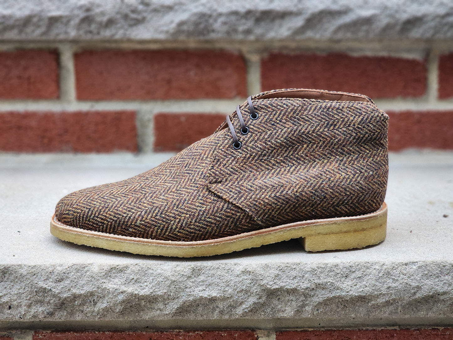 J.FitzPatrick - Tweed Chukka Boots - Gold Tweed - US 8.5