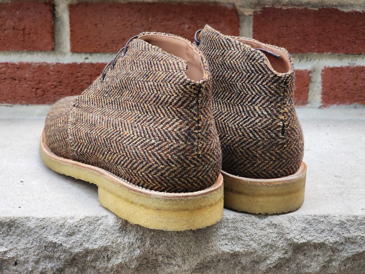 J.FitzPatrick - Tweed Chukka Boots - Gold Tweed - US 8.5