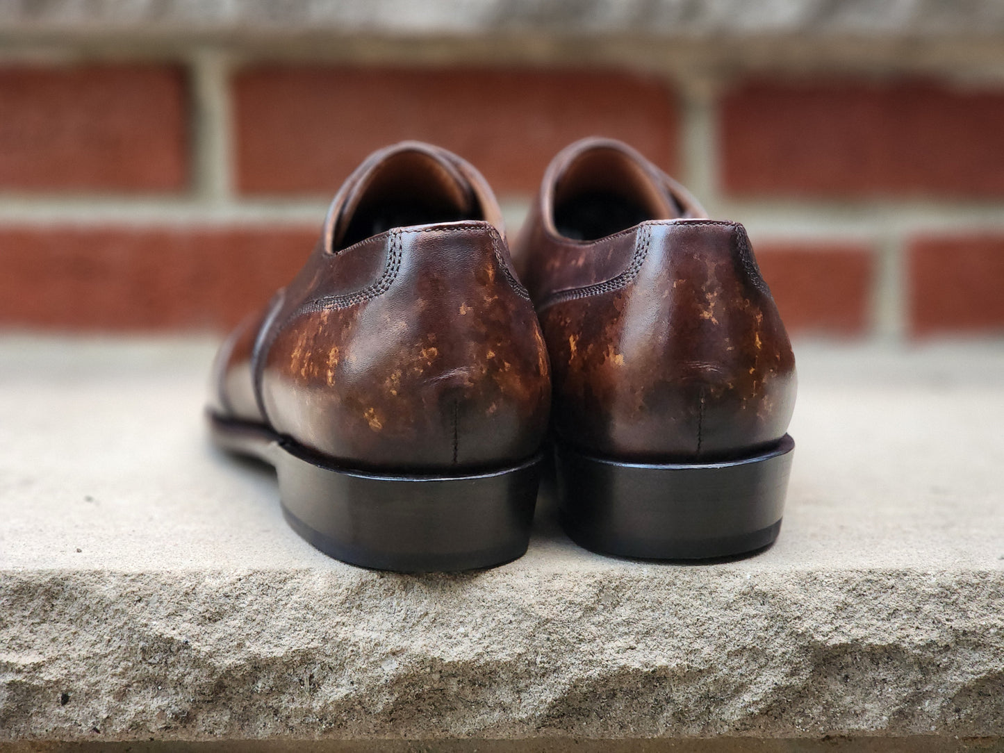 J.FitzPatrick - Oxford de una sola pieza de ante - Marrón oscuro