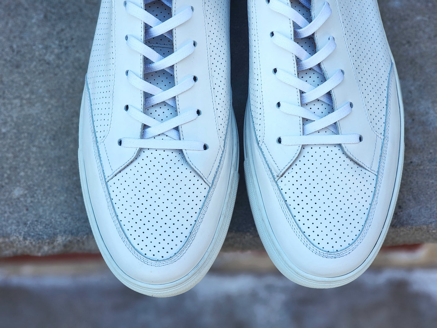 J.FitzPatrick - Hi Top Sneaker - White Calf Perforated - US 13