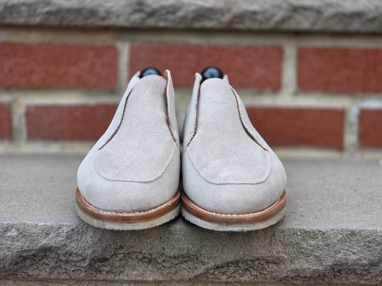J.FitzPatrick - Laceless Chukka Boots - Sand Suede - US 7.5