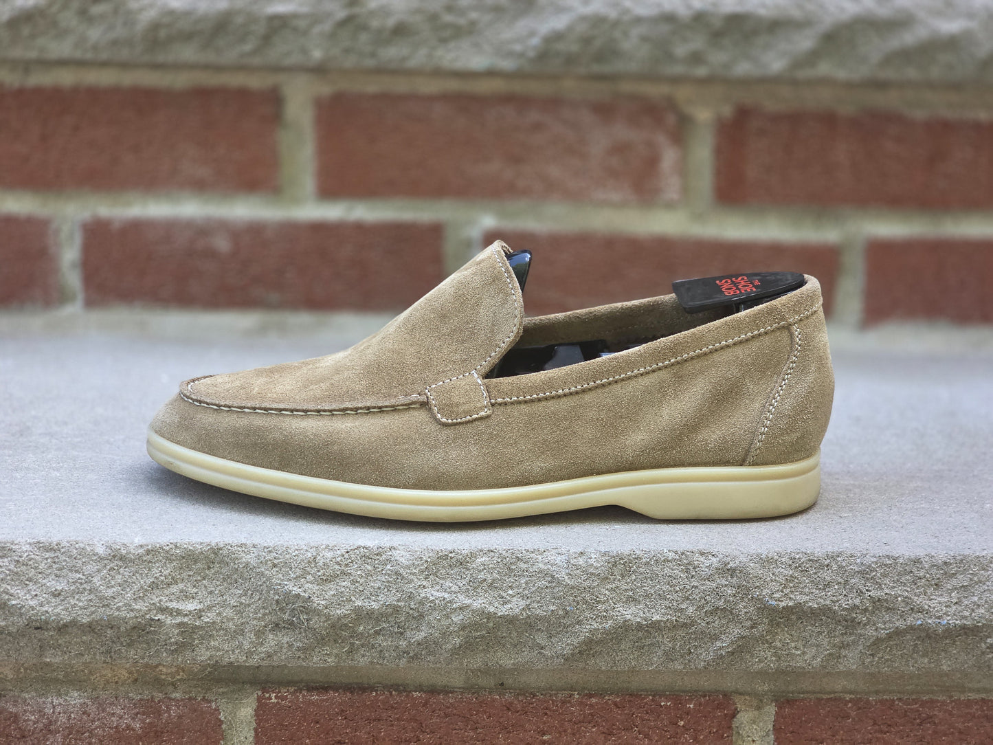 Berwick - Soft Sole Venetian Loafer - Sughero Suede - US 7.5