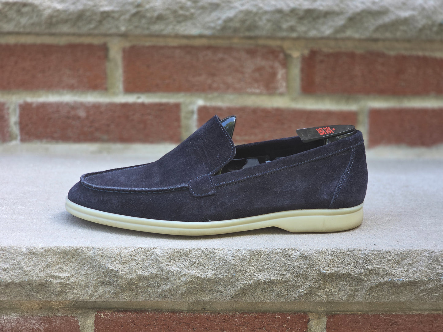 Berwick - Soft Sole Venetian Loafer - Navy Suede - US 7