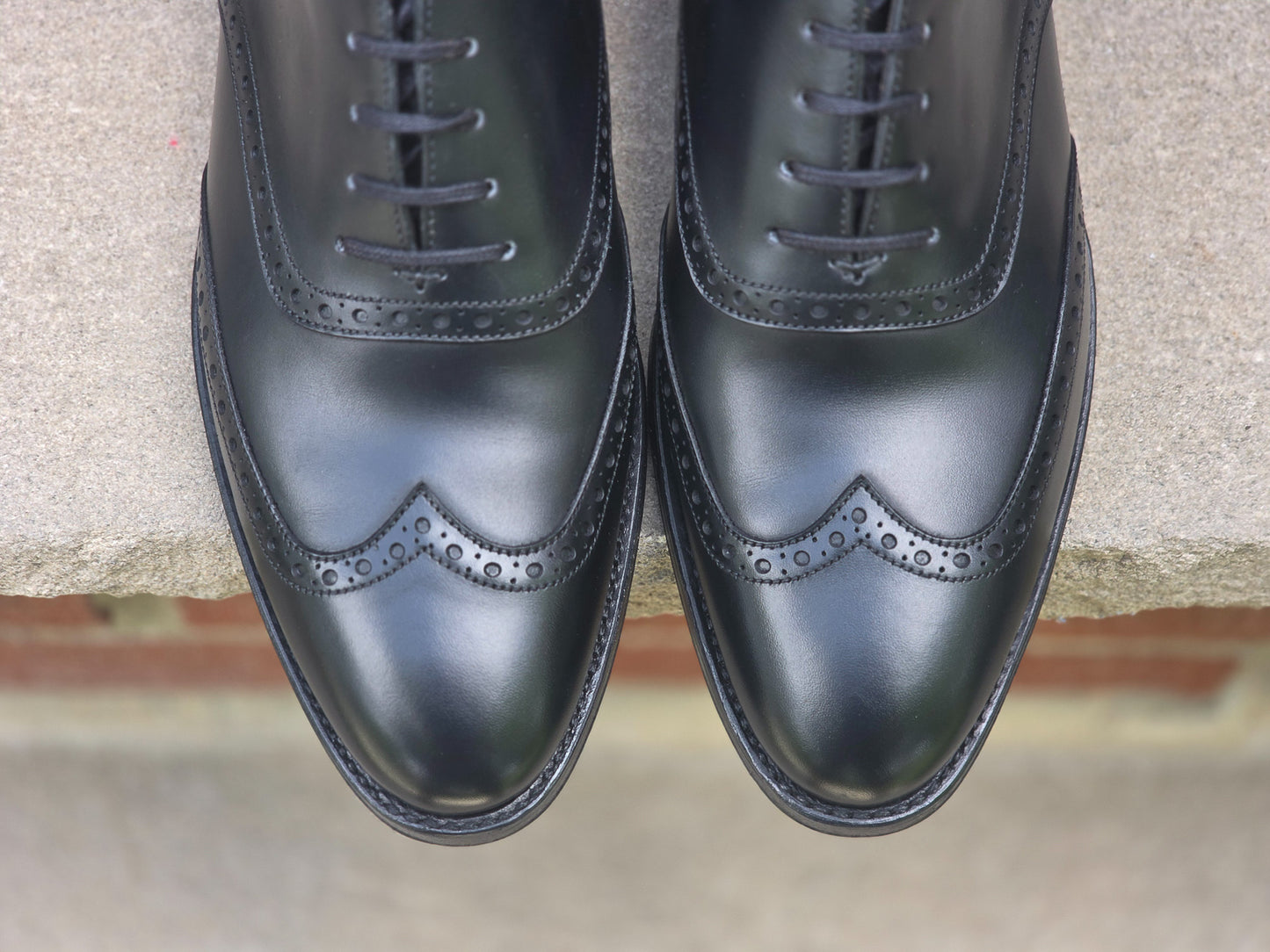 J.FitzPatrick - Wingtip Saddle Oxford - Black Calf - Multiple Sizes