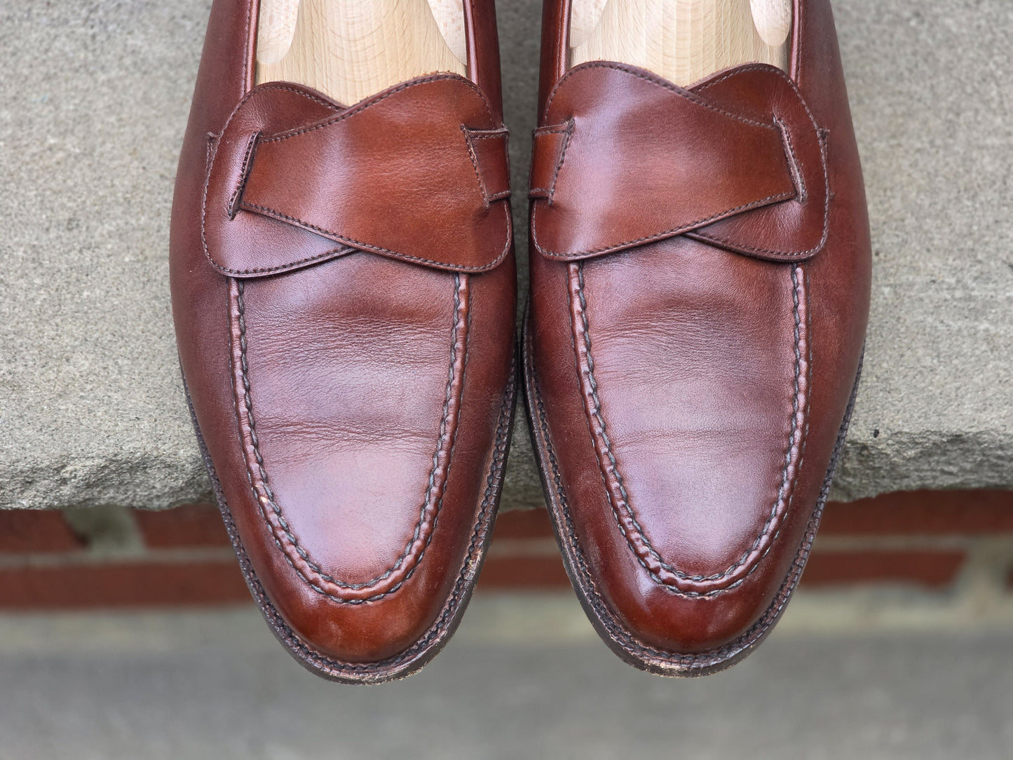 J.FitzPatrick - Butterfly Loafers - Gold Museum Calf - US 8