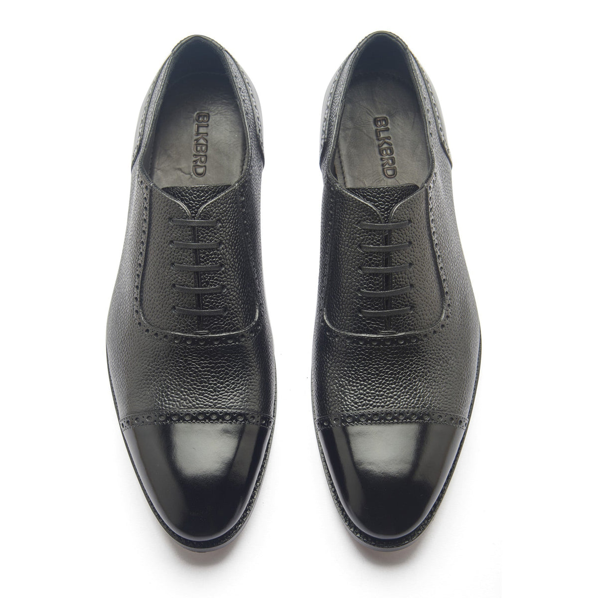 Huayra – Adelaide Oxford – Black Pebble Grain