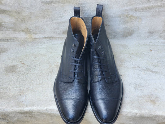 In Corio / Martin Boots image 2