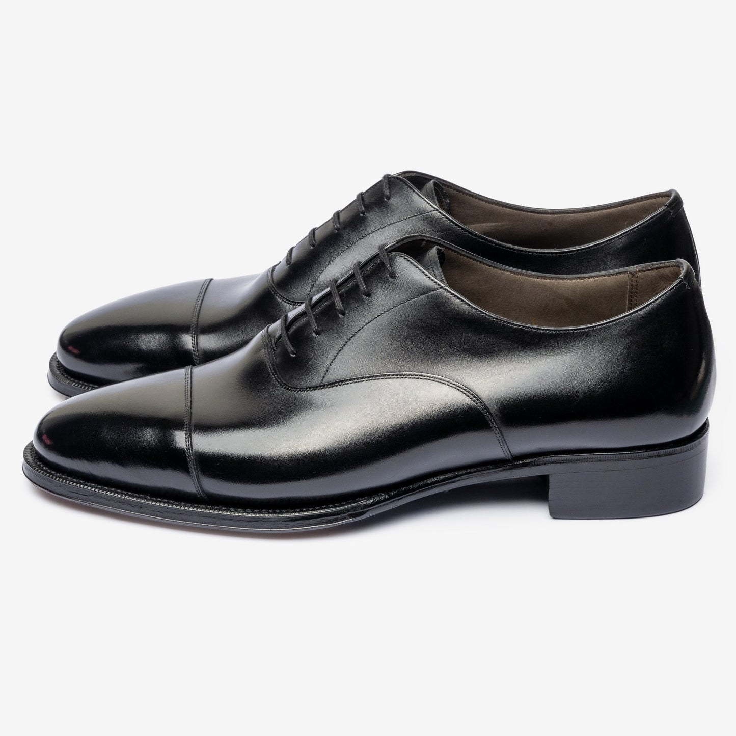 Oxford de punta recta - Negro - Horma con chip - Founders 25