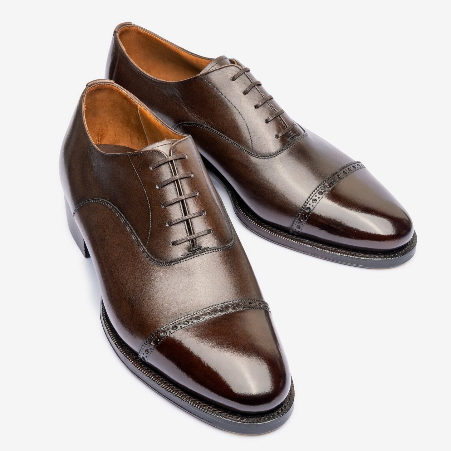 Punch Cap Oxford - Chocolate amargo - Chip Last - Founders 25