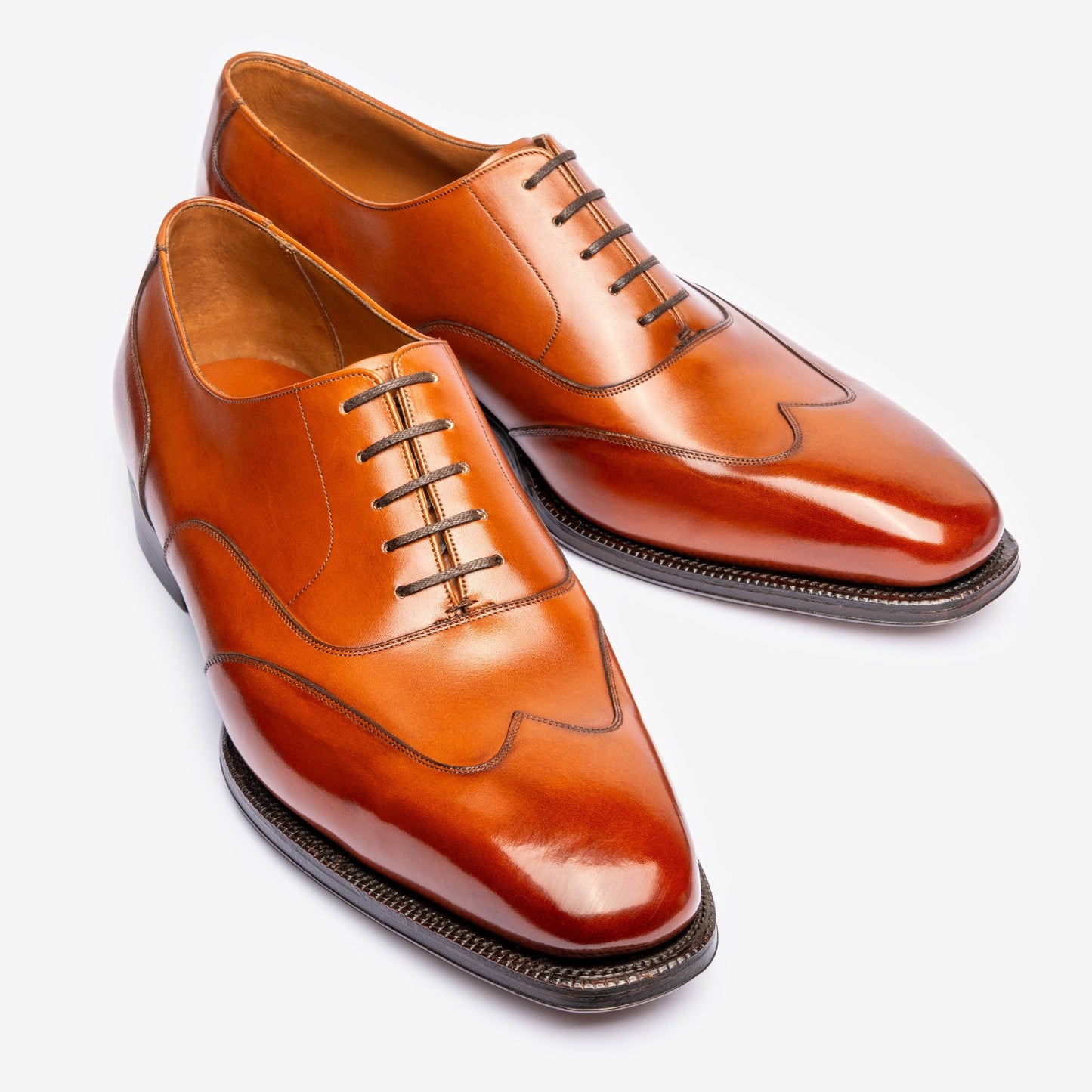 Oxford de austeridad - Bronceado - Dios Último - Fundadores 25