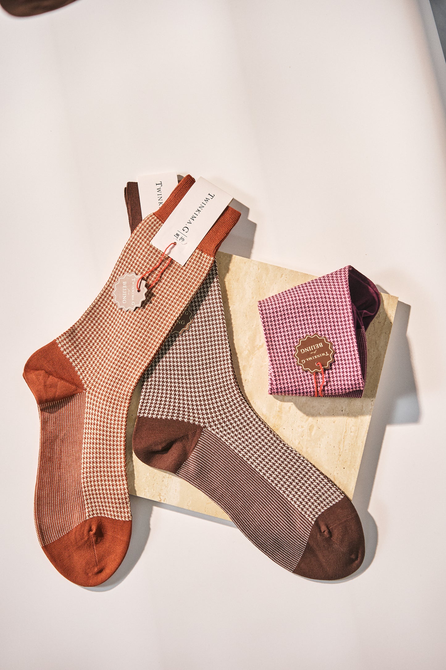 Twinkima.G - Houndstooth Socks - Rust/Beige (Mid-Calf)