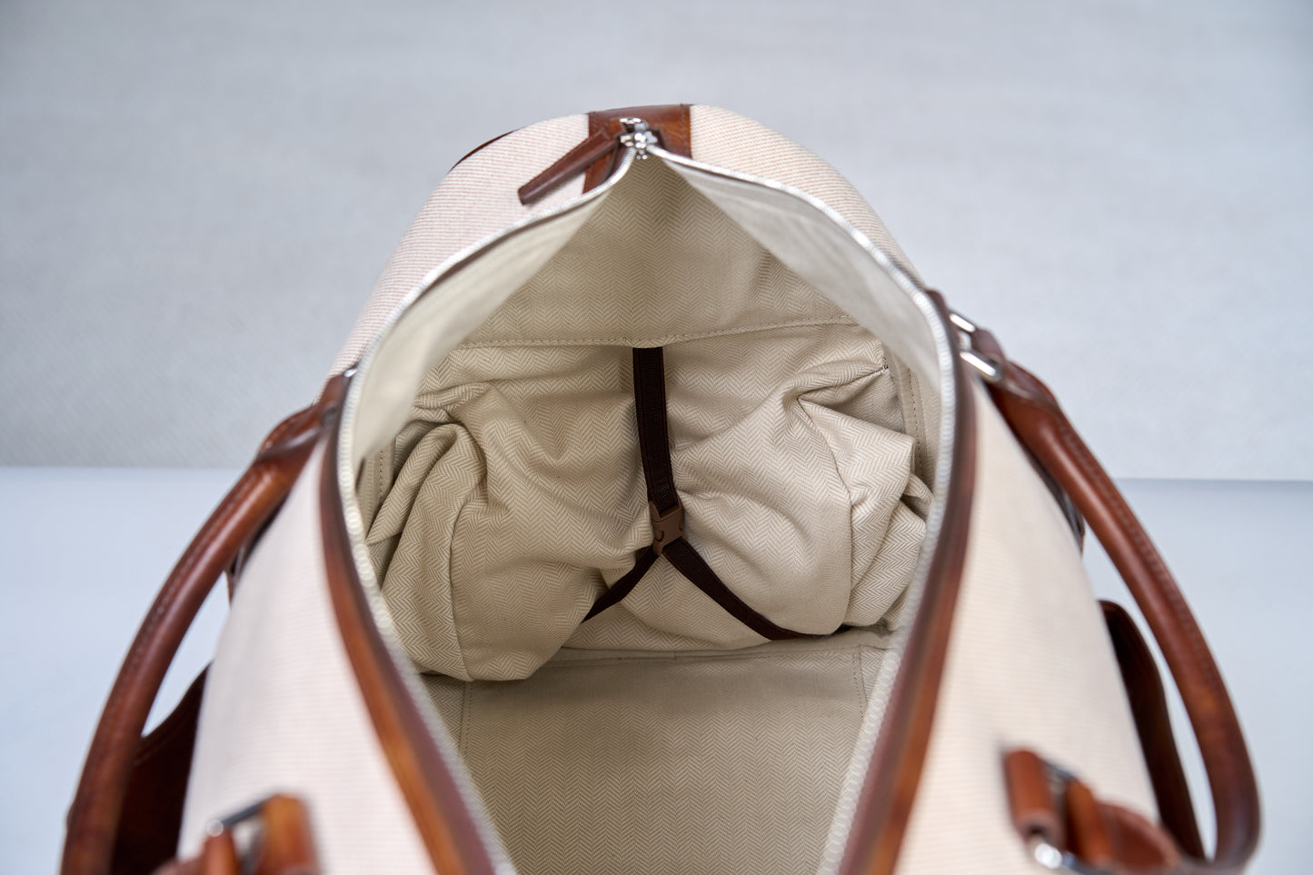 Twinkima.G - Premium Leather & Canvas Travel Duffle Bag