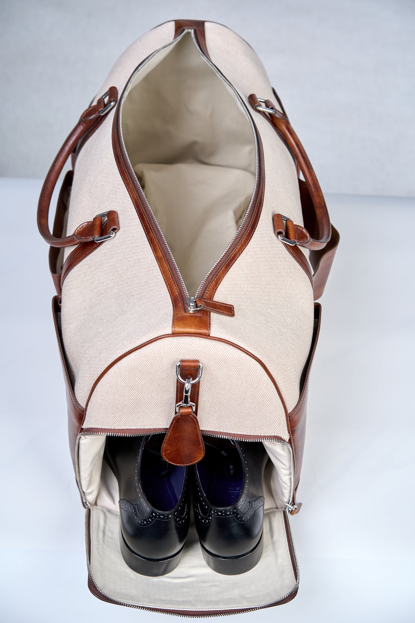 Twinkima.G - Premium Leather & Canvas Travel Duffle Bag