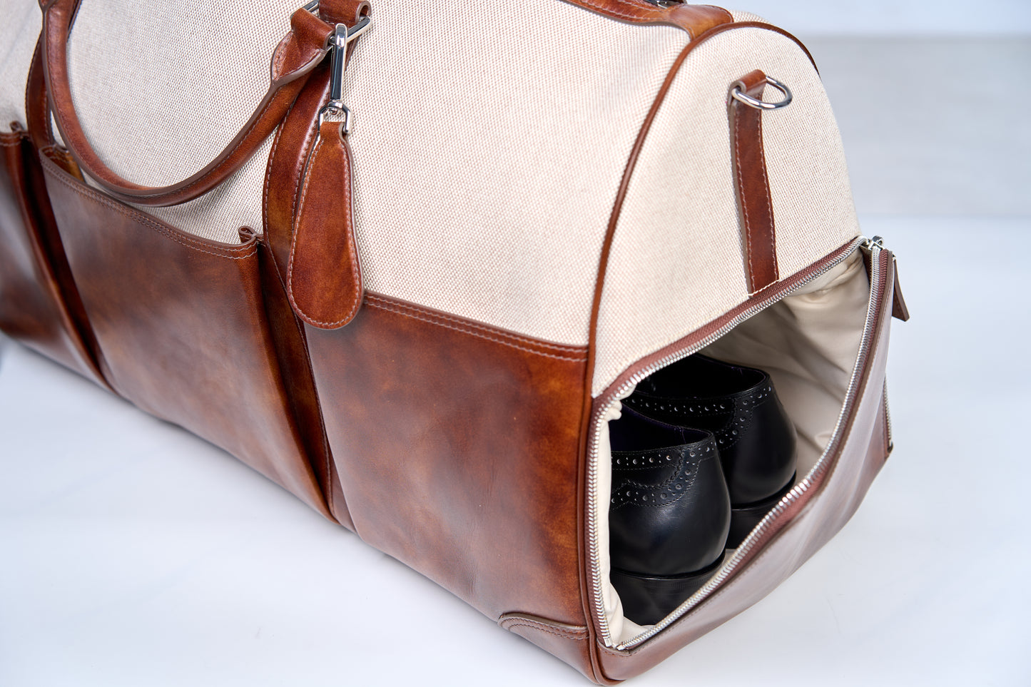 Twinkima.G - Premium Leather & Canvas Travel Duffle Bag