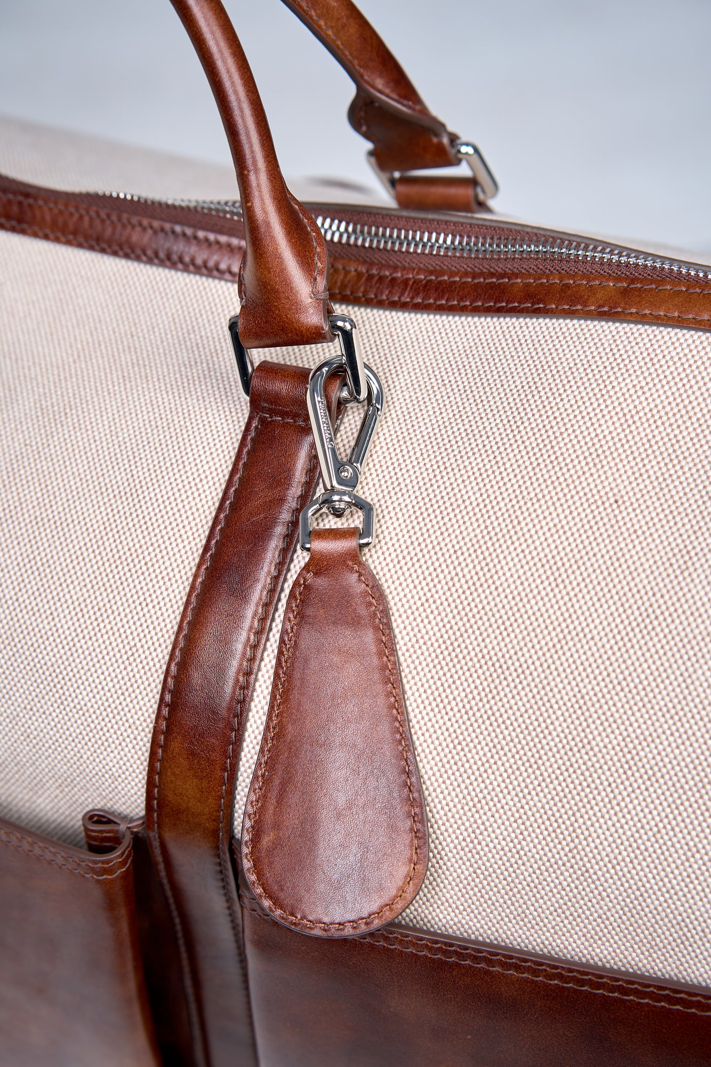 Twinkima.G - Premium Leather & Canvas Travel Duffle Bag