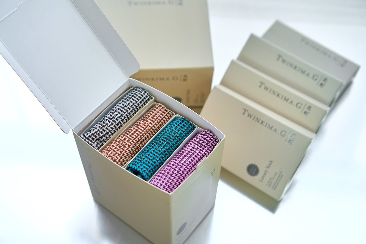 Twinkima.G - Houndstooth Socks - Bundle (Mid-Calf)