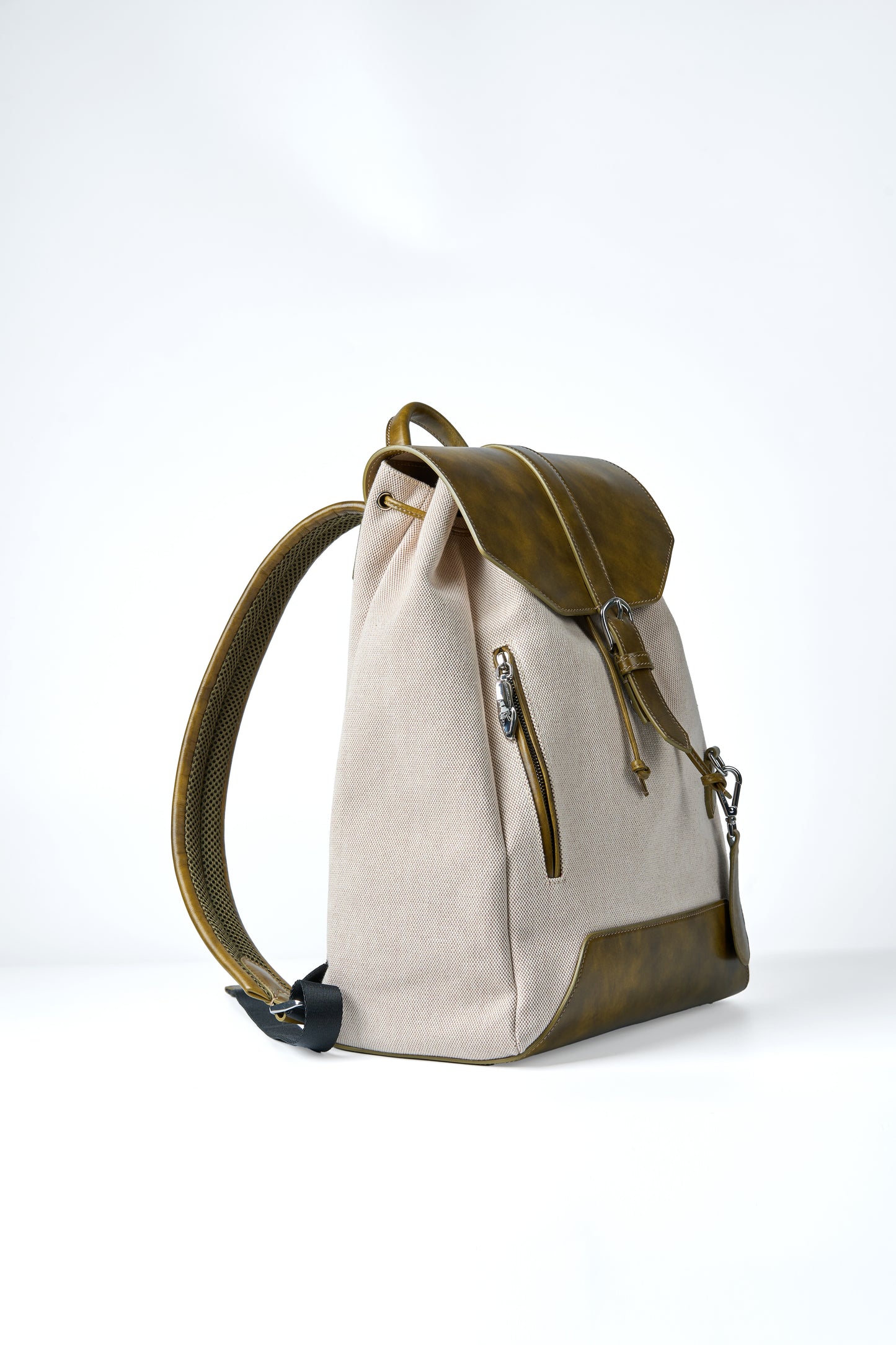Twinkima.G - Premium Leather & Canvas Backpack