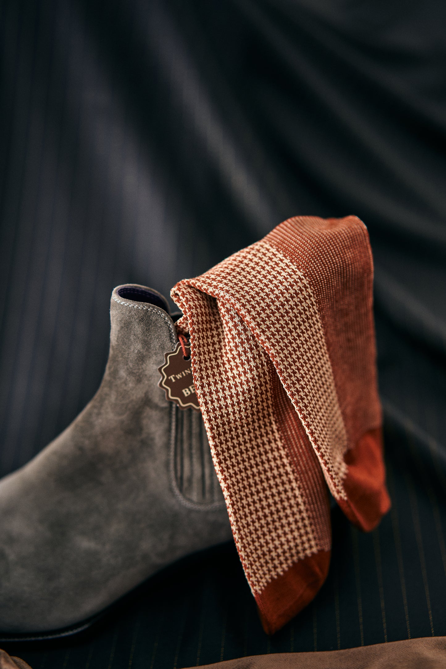 Twinkima.G - Houndstooth Socks - Rust/Beige (Mid-Calf)