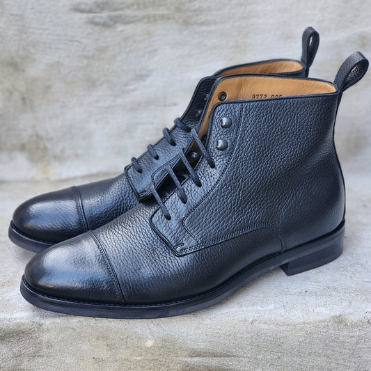 In Corio - Derby Boots - Black Grain - US 7.5