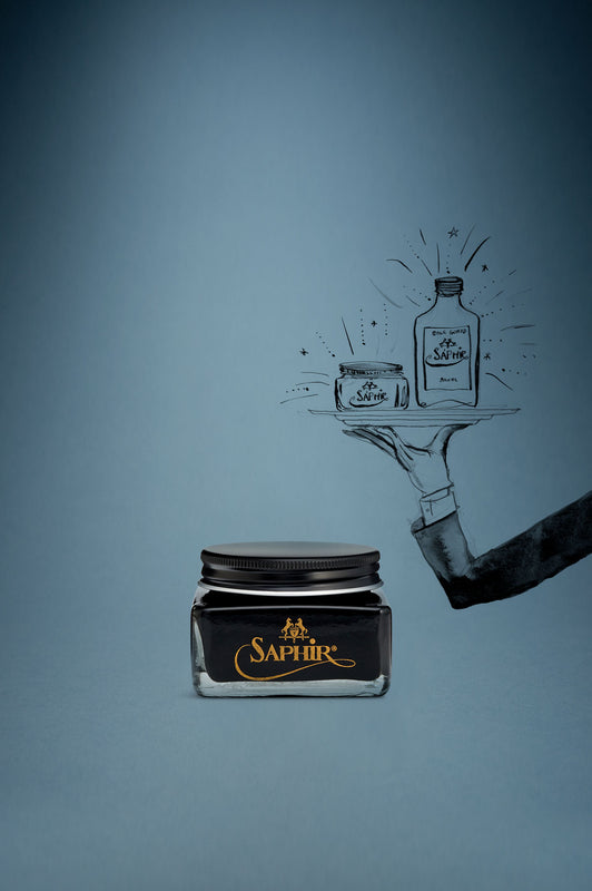 Oiled Leather Cream is specifically designed to provide deep conditioning and protection to oiled leather. The cream thoroughly penetrates the leather and restores the finish. Tinted varieties restore colour to the leather, while also concealing scuffing 