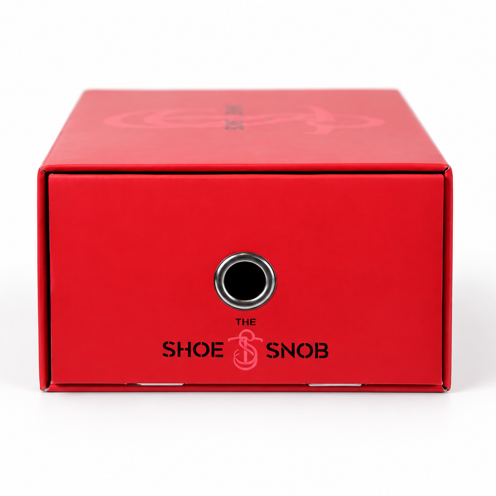 Embauchoirs de voyage en plastique rouge